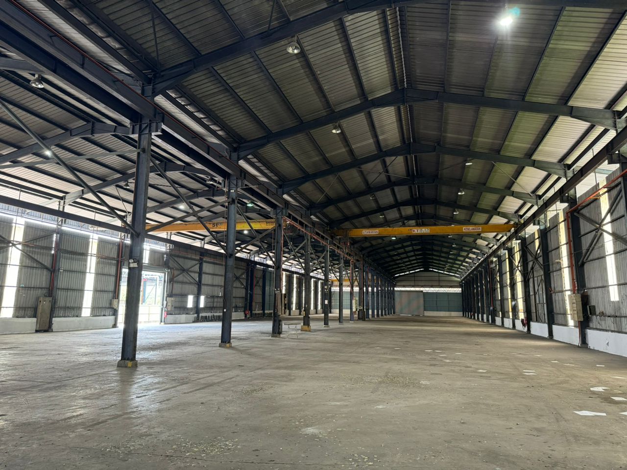 Bukit Minyak Factory Warehouse 60000sf - photo 4