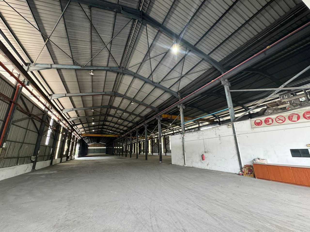 Bukit Minyak Factory Warehouse 60000sf - photo 8