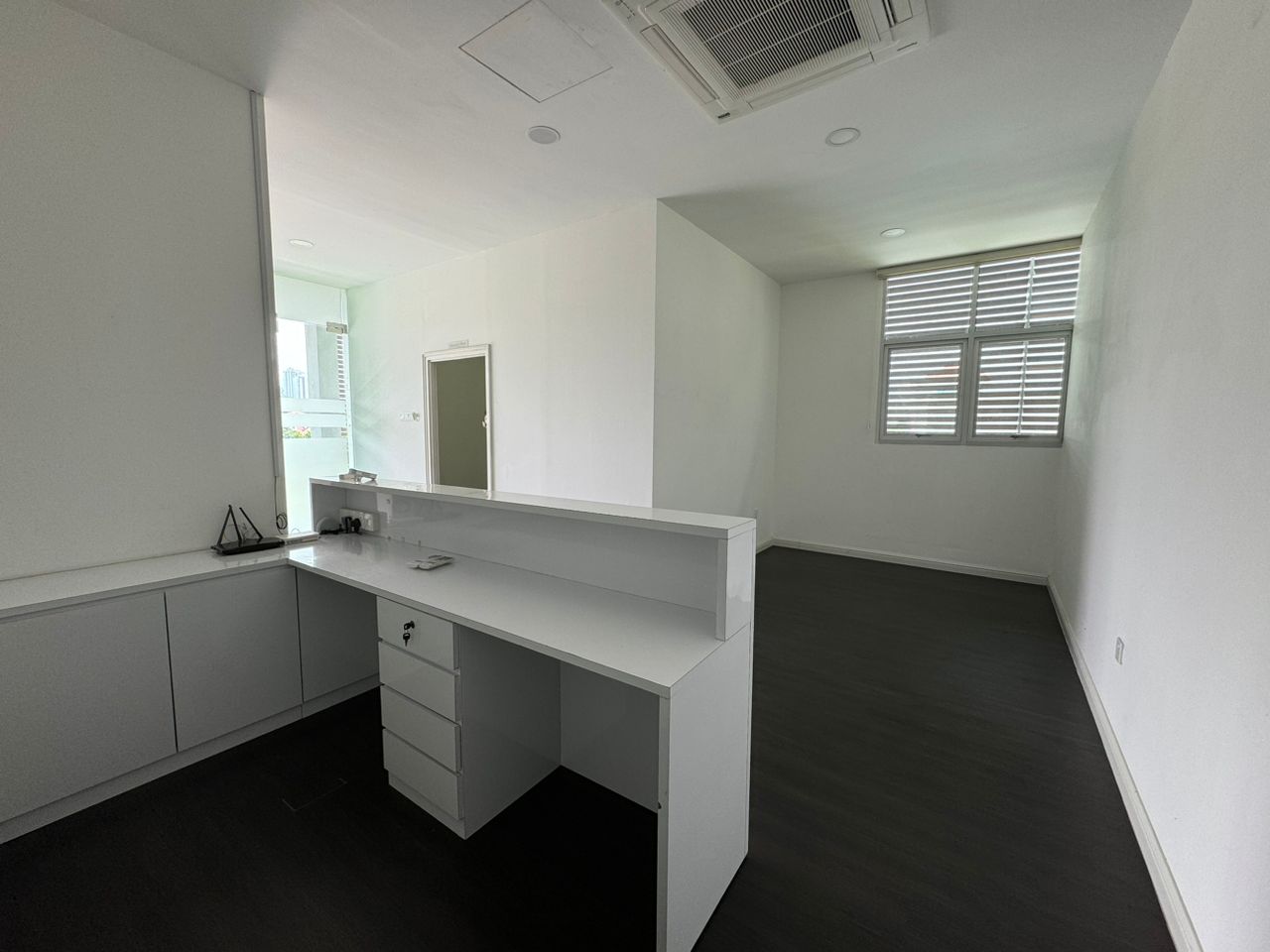 Vantage Desiaran Tanjung 2044sf - photo 9