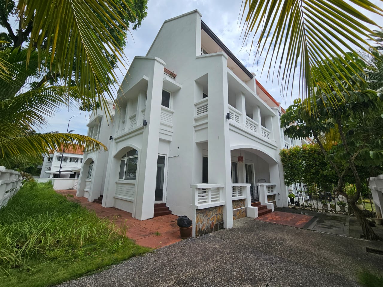 ENO Terrace Corner Ariza 4400sf Seri Tanjung Pinan - photo 5