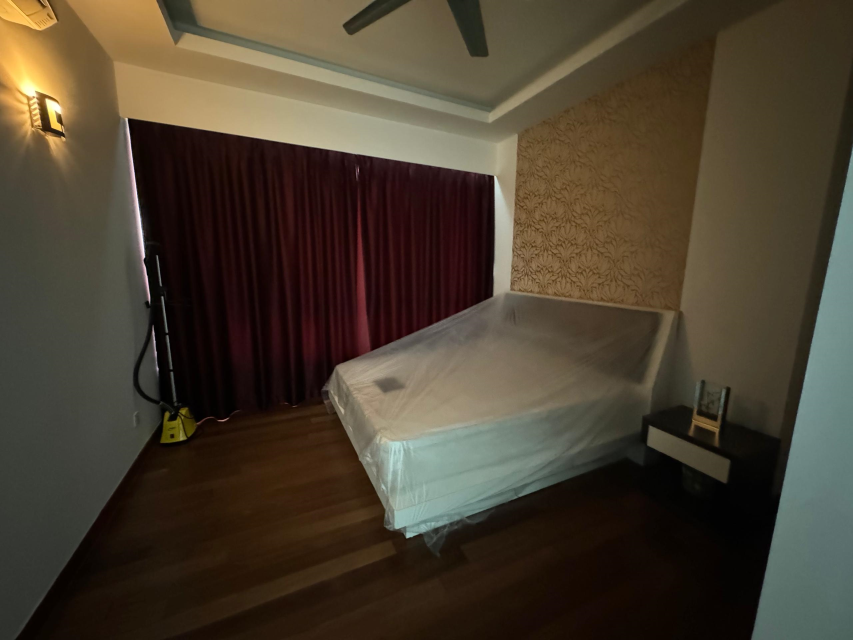 Gurney Paragon West Tower 2810sf - photo 5