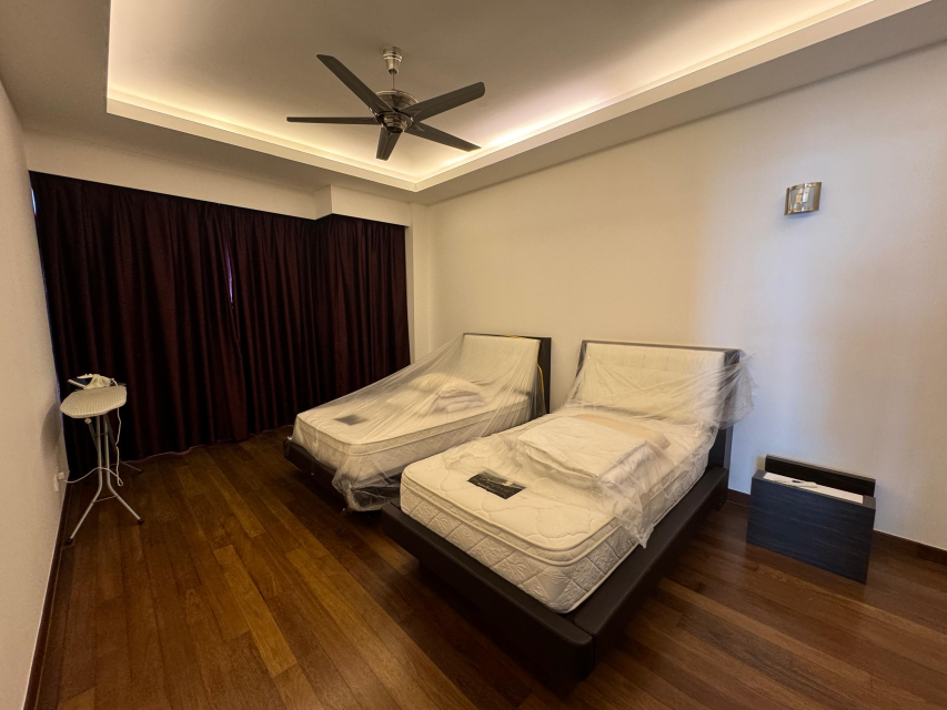 Gurney Paragon West Tower 2810sf - photo 6