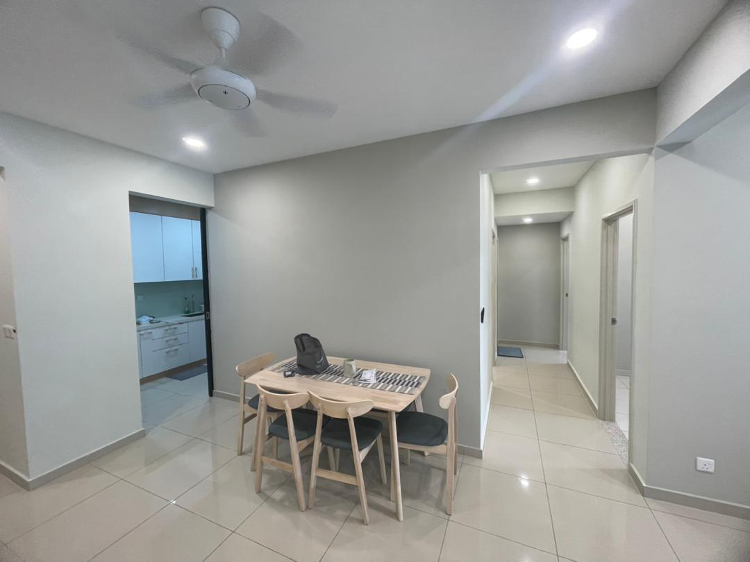 I-Santorini High Floor Sea View Move in Condition - photo 5