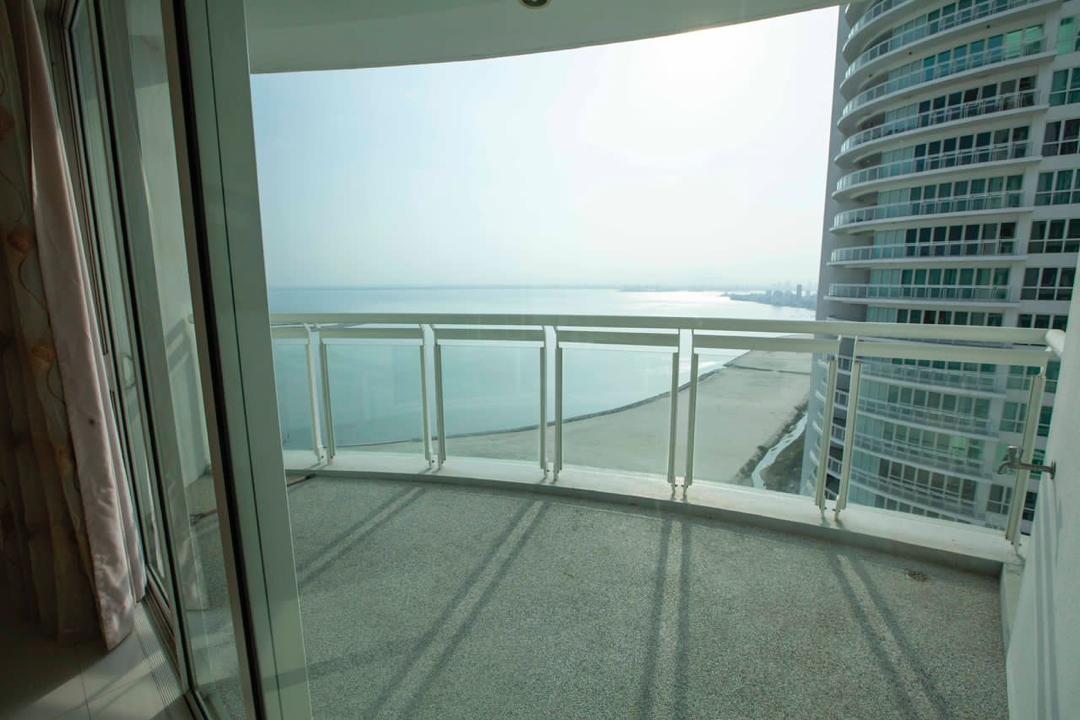 Gurney Paragon West Tower High Floor 2810sf - photo 6