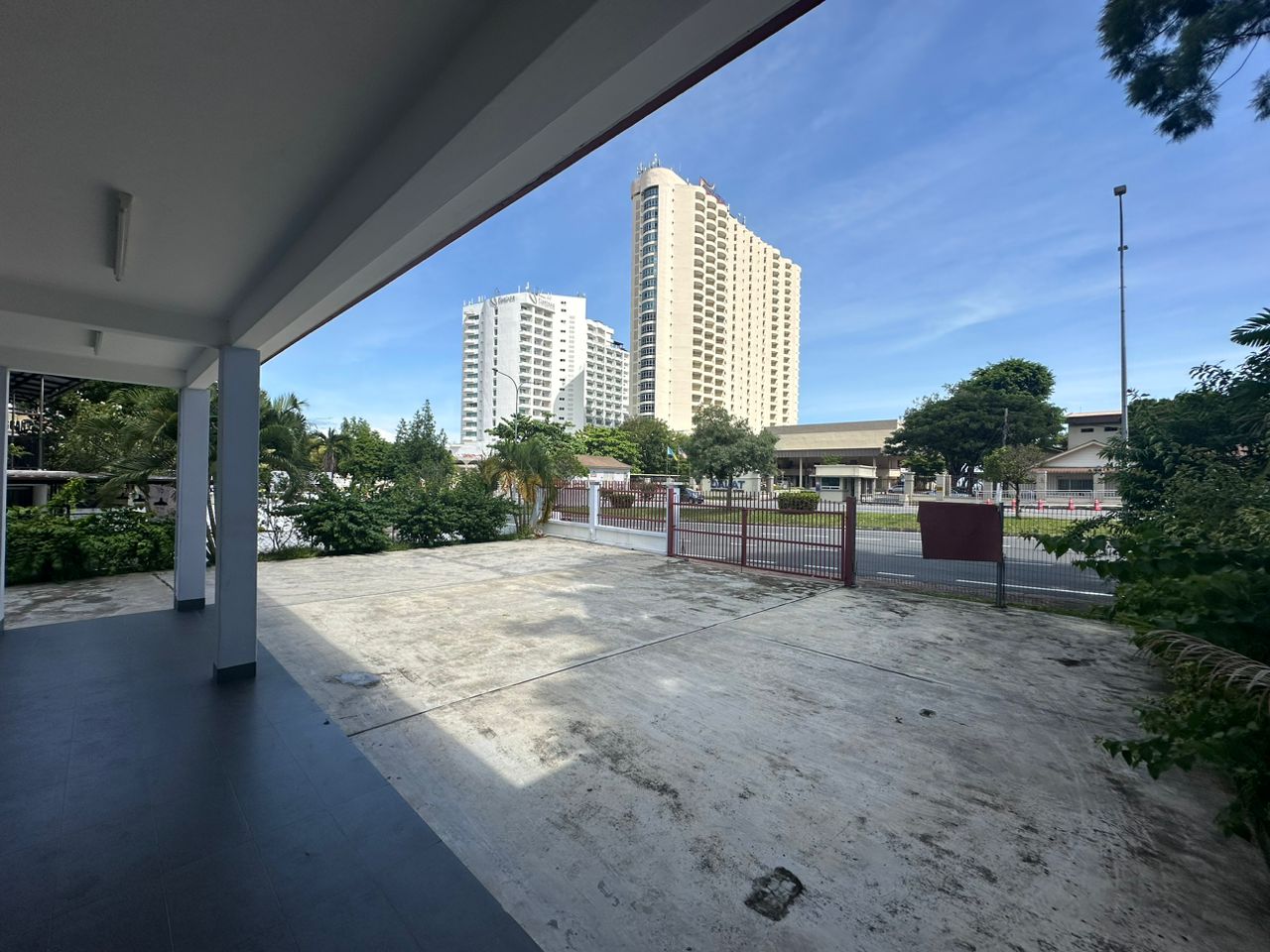 Jalan Tanjung Bunga 2 Sty Commecial Semi D 6833sf - photo 2