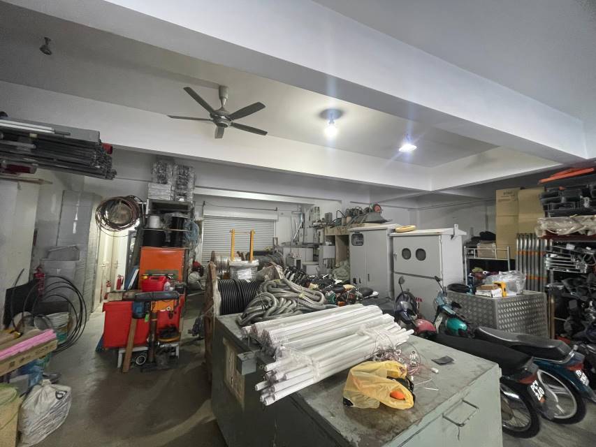 Rangoon Road 4sty Building with Lift 15000sf - photo 11