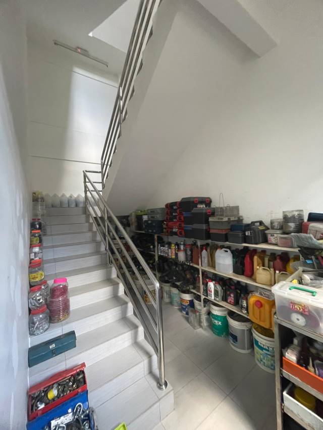 Rangoon Road 4sty Building with Lift 15000sf - photo 12