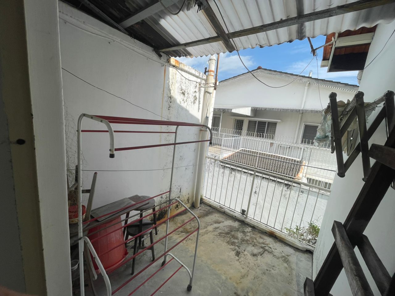 2Sty Terrace Pulau Tikus Medan Maktab - photo 7
