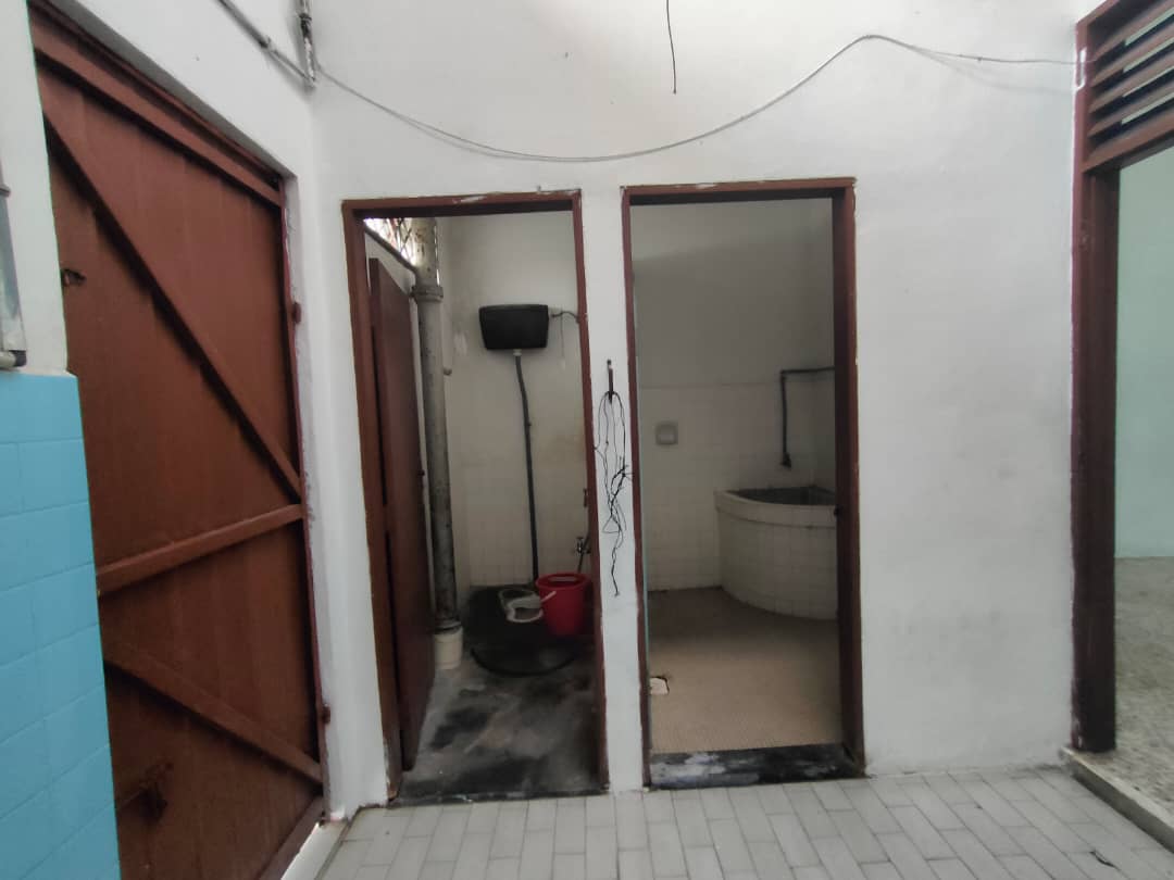 2Sty Terrace Sungai Dua Lip Sin, Lintang Pekaka - photo 5