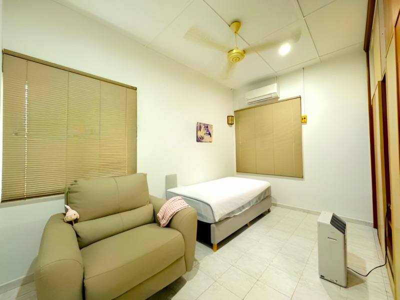 1Sty Semi Detached Tanjung Tokong Jalan Choong Lye - photo 2