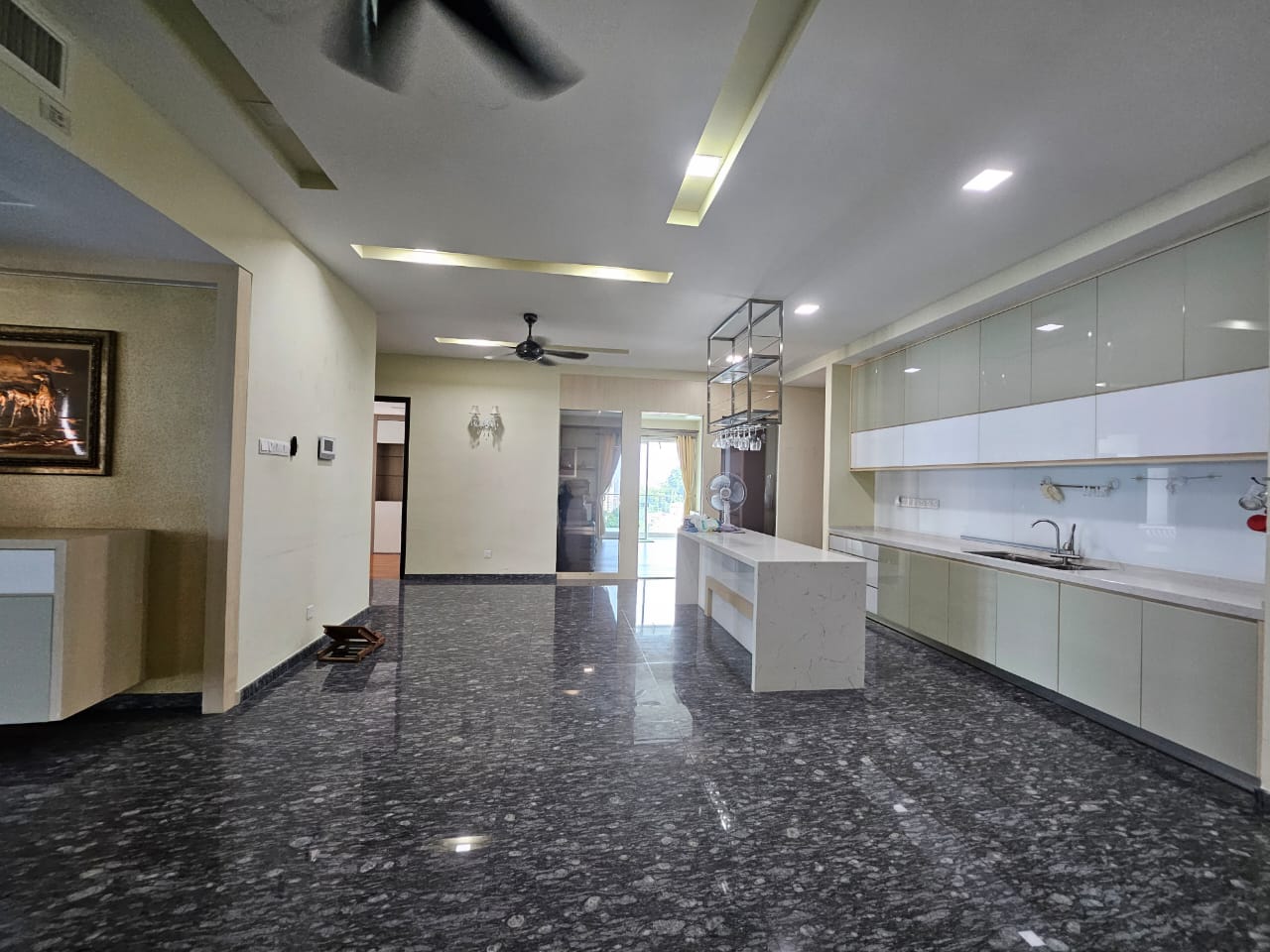 One Tanjong 1 Tanjung Renovated Sea View - photo 2
