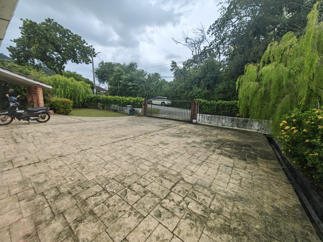 Tanjung Bunga 1 Storey Bungalow 8105sf - photo 7