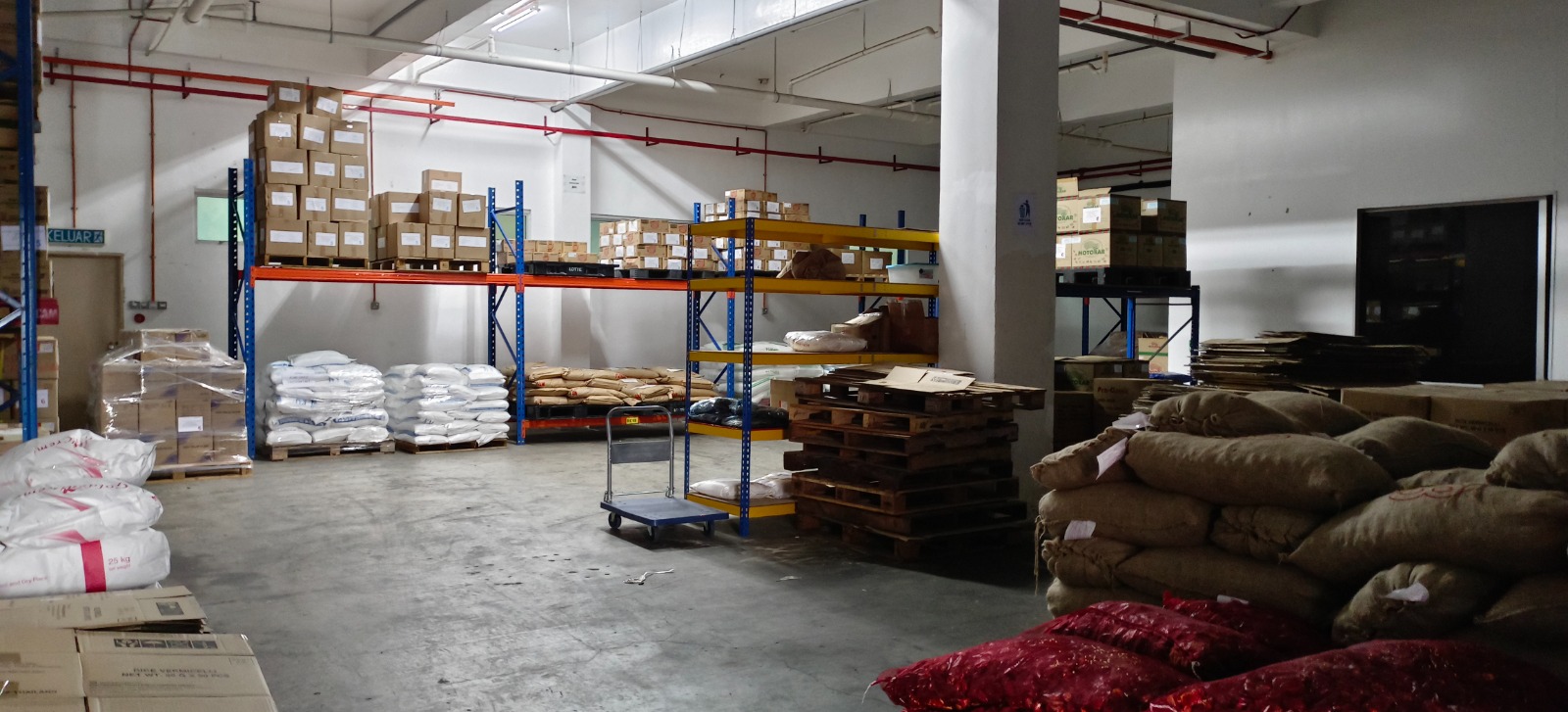 Bukit Minyak Factory Warehouse 64417sf - photo 5