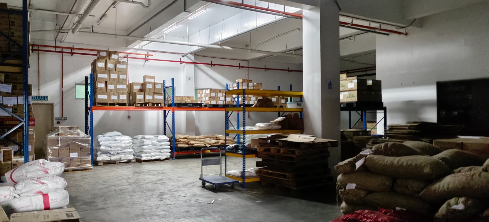 Bukit Minyak Factory Warehouse 64417sf - photo 6