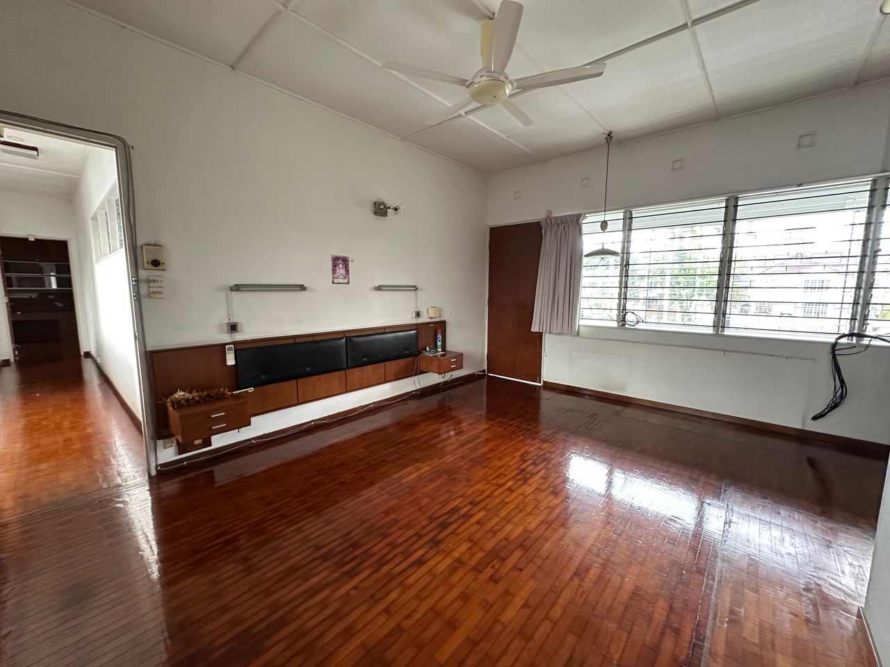 2 Storey Bungalow Pulau Tikus 19800sf Rare unit - photo 7