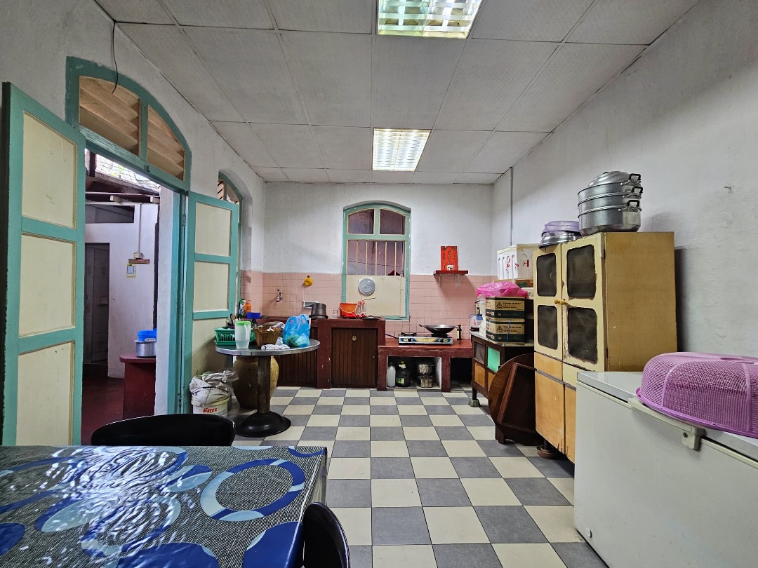 Georgetown Lebuh Chulia 10000sf 3 Sty Heritage - photo 2