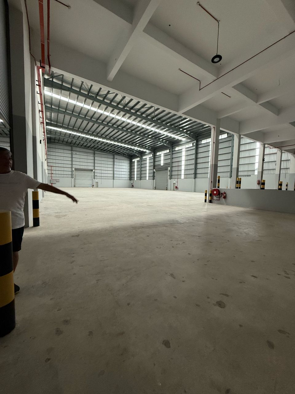 Bukit Minyak Factory Warehouse 76500sf - photo 4