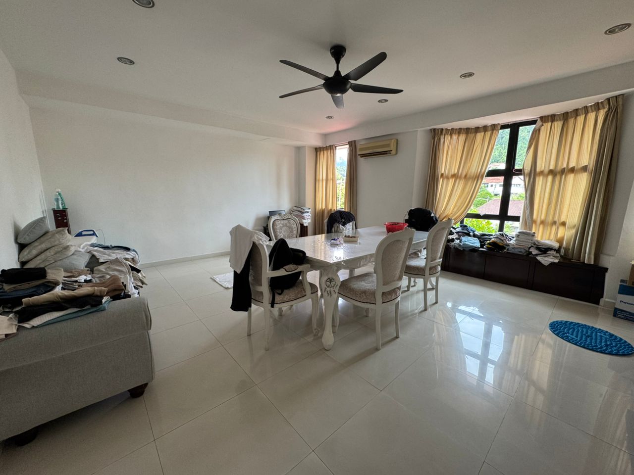 Tanjung Villa 3 storey Semi Detached Renovated - photo 6