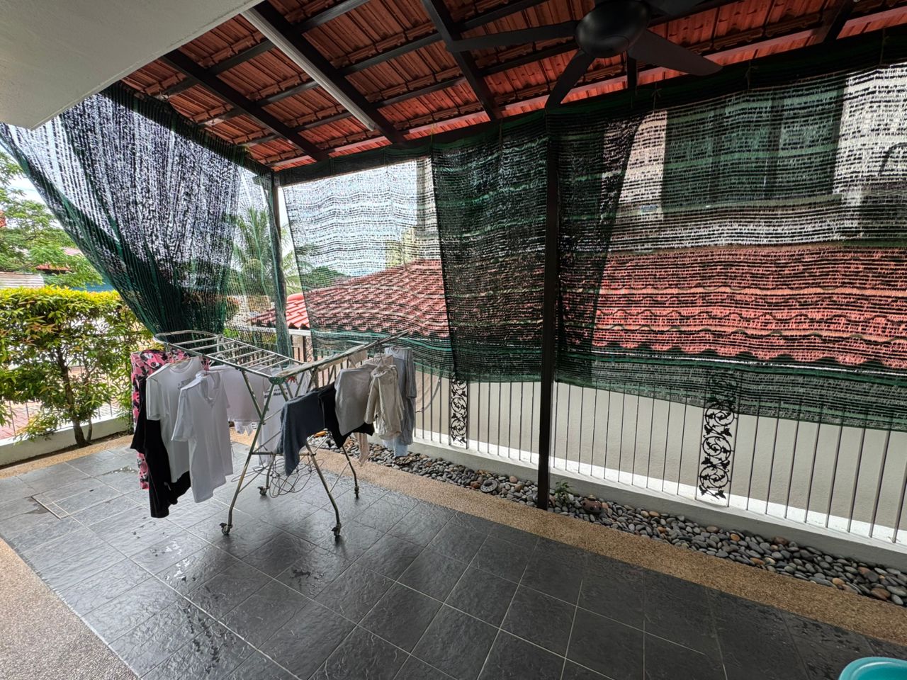 Tanjung Villa 3 storey Semi Detached Renovated - photo 9