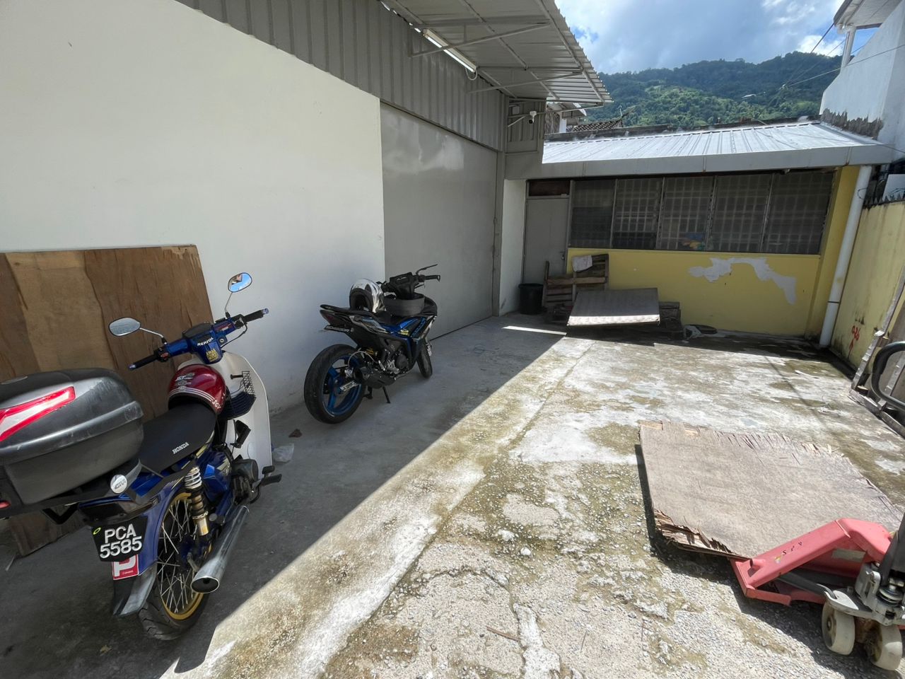 Ayer Itam Warehouse Light Industry Showroom - photo 10