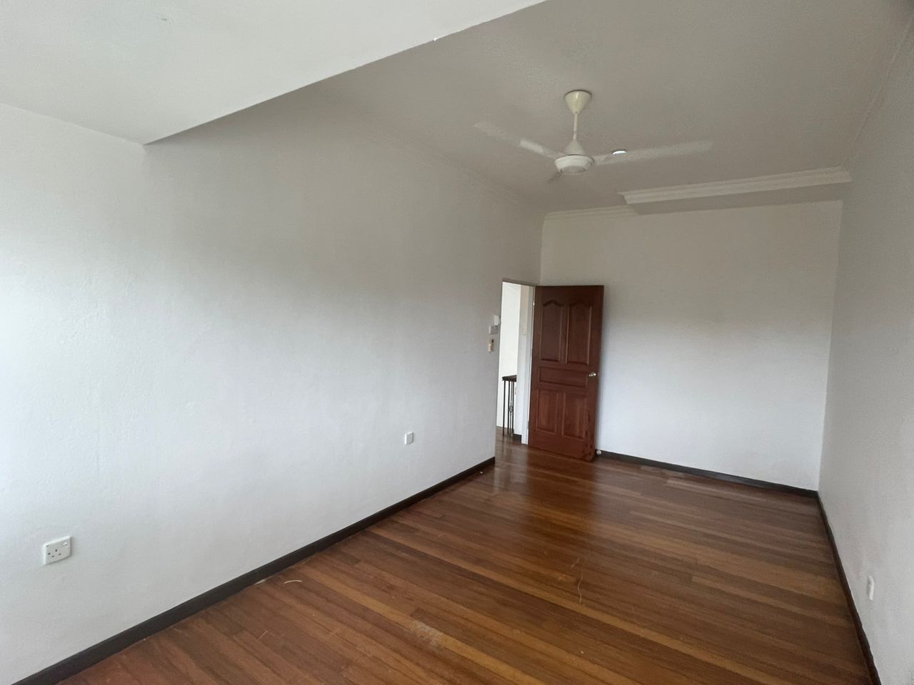 2 Storey Semi D Jesselton Renovated Pulau Tikus - photo 9