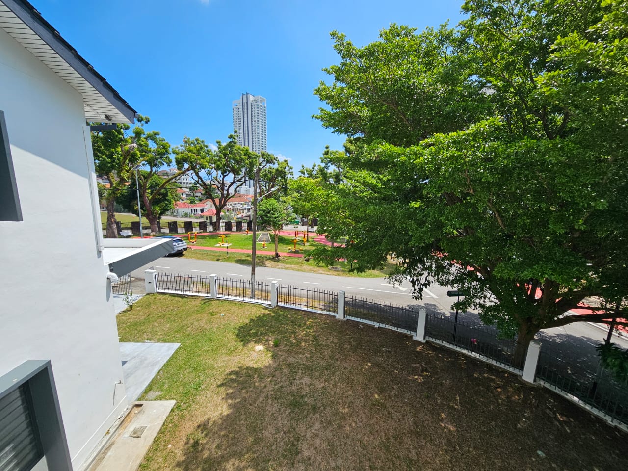 2 Sty Semi D Jalan Bintang Tanjung Tokong 3700sf - photo 2