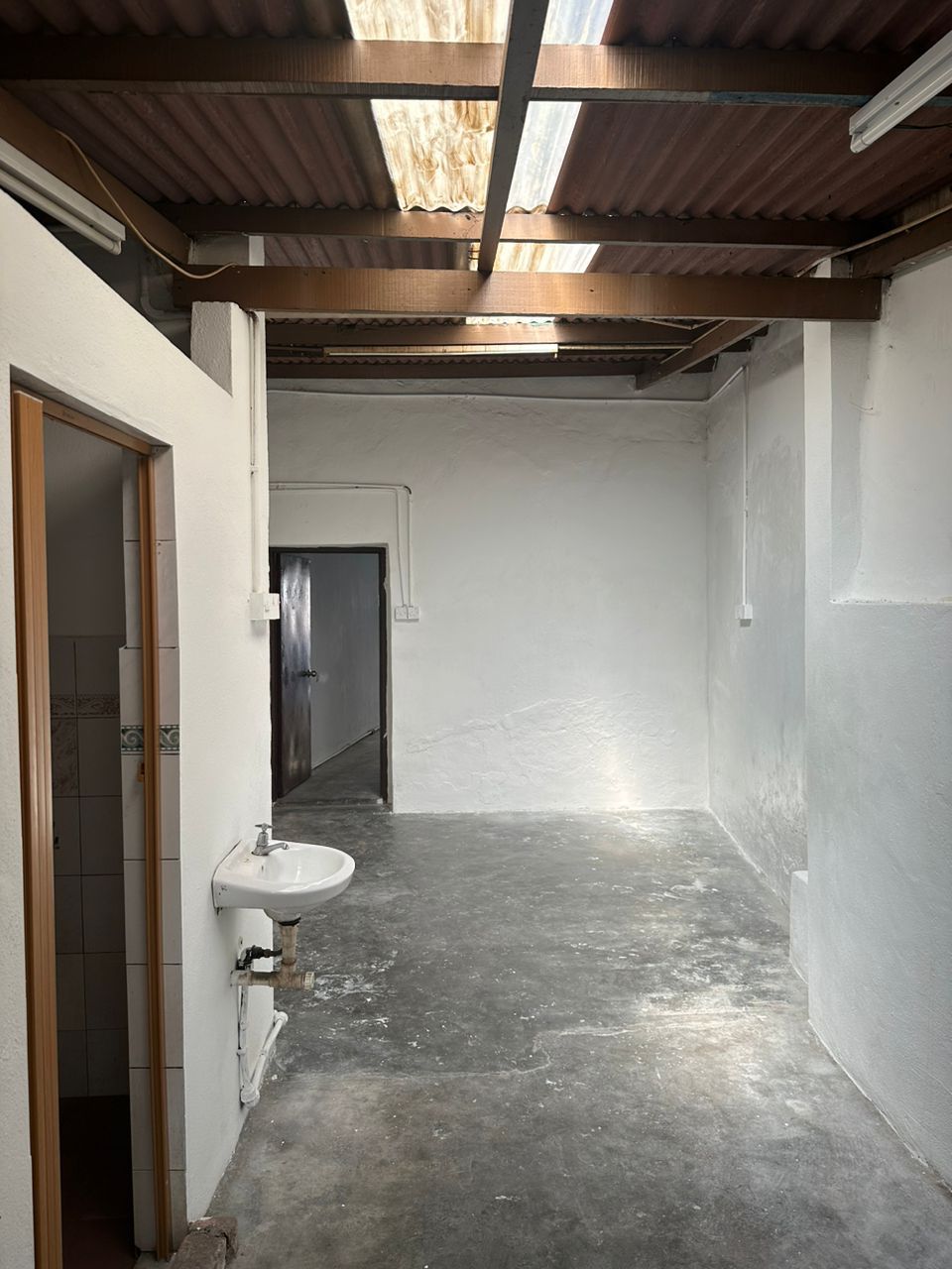 Georgetown Jalan Seang Tek 2 Storey Shop - photo 4
