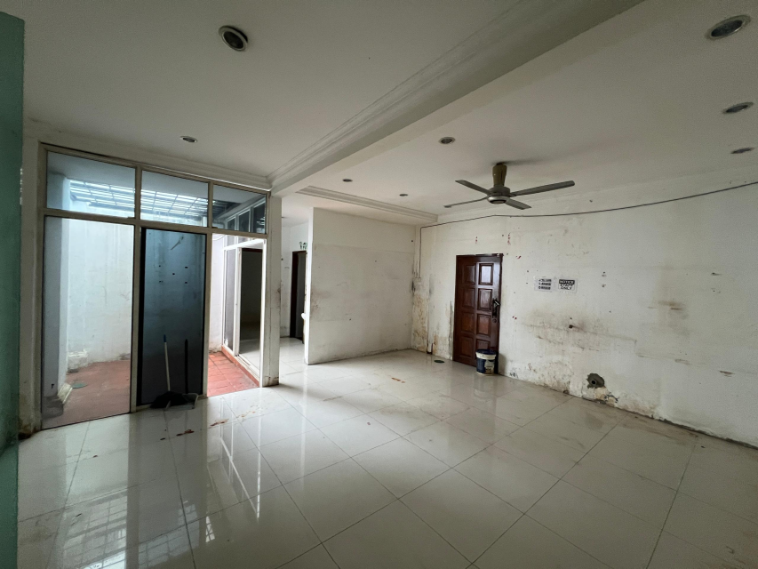Georgetown Jalan Pahang Road Commercial Bunglow - photo 2