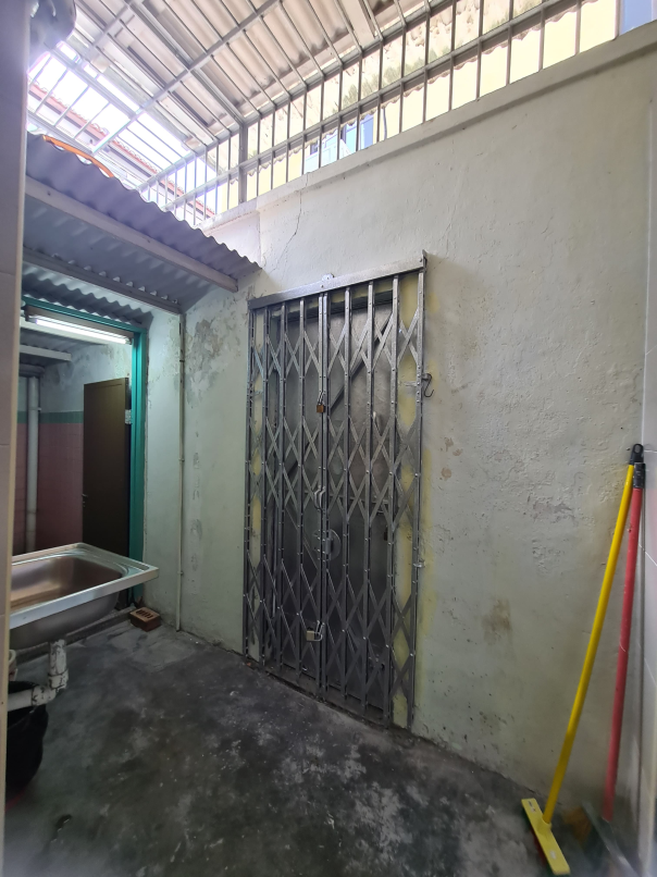 Lebuh Campbell Street 3 Storey Shop House 4500sf - photo 9