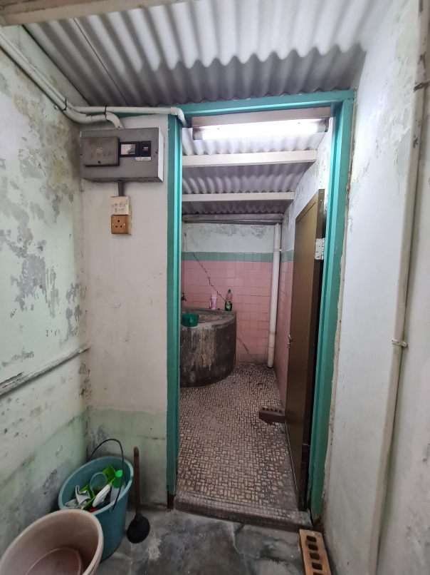 Lebuh Campbell Street 3 Storey Shop House 4500sf - photo 10