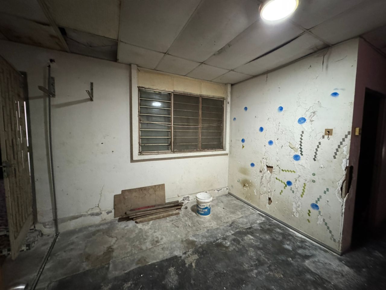 Jelutong Taman Gelugor 8416sf Big Compound, Store - photo 3