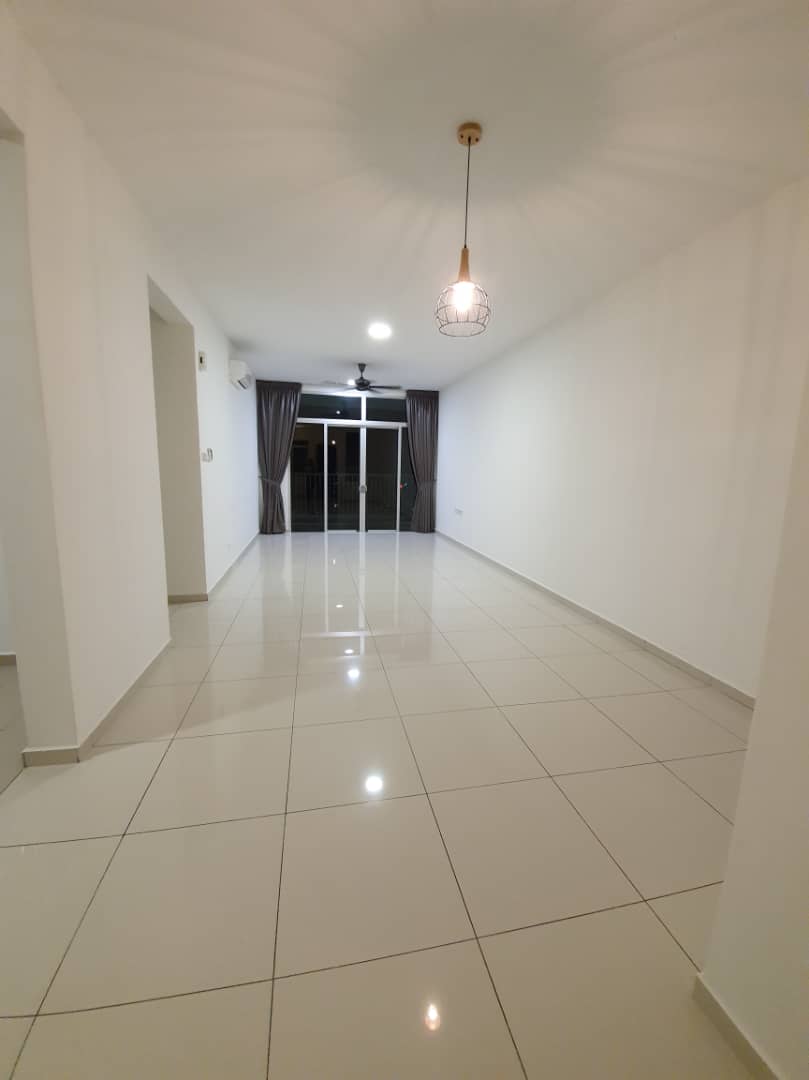 Sandiland High Floor, Komtar View, Renovated - photo 8