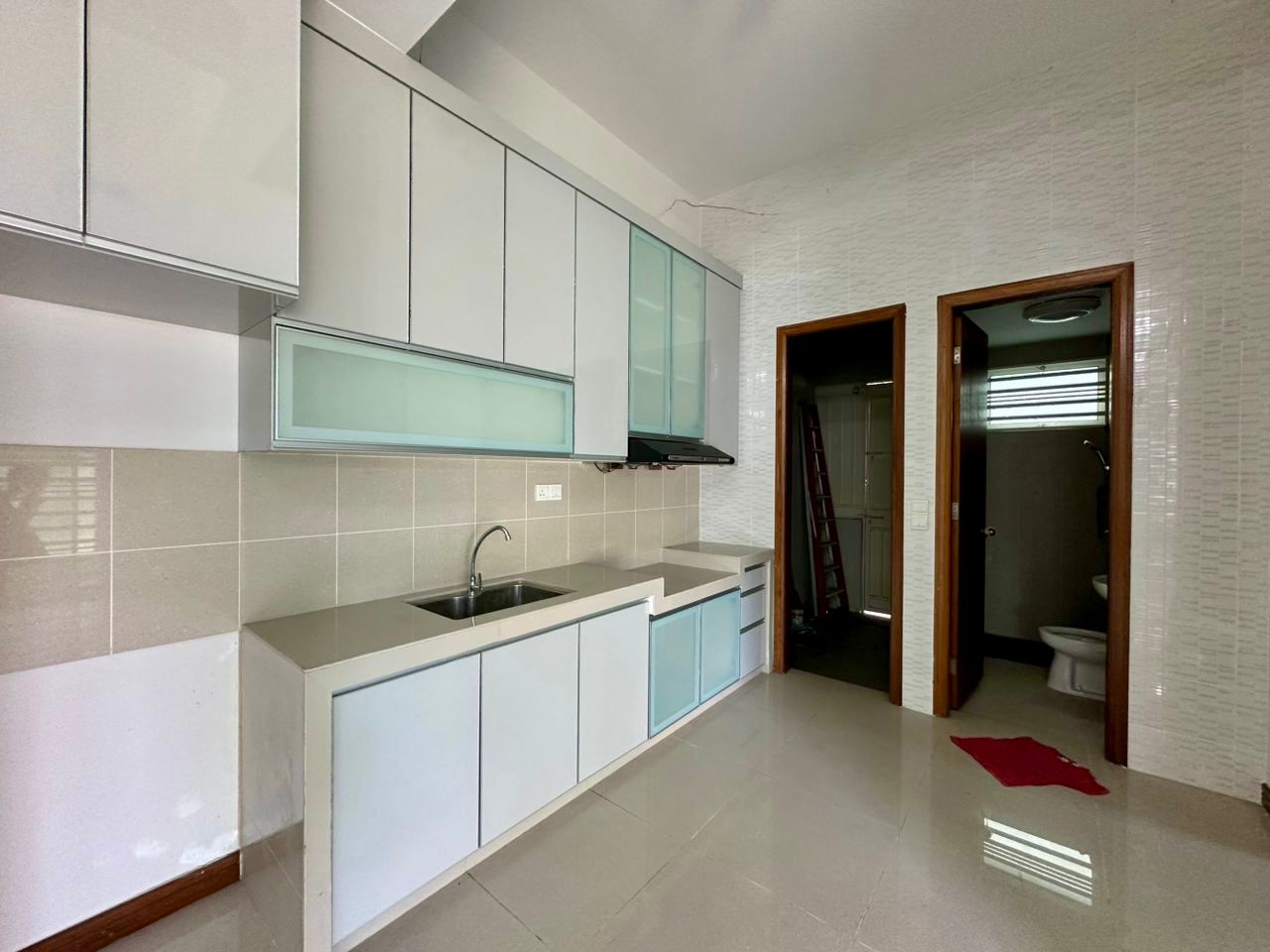 3 Sty Terrace Corner Bukit Dumbar Residence - photo 3
