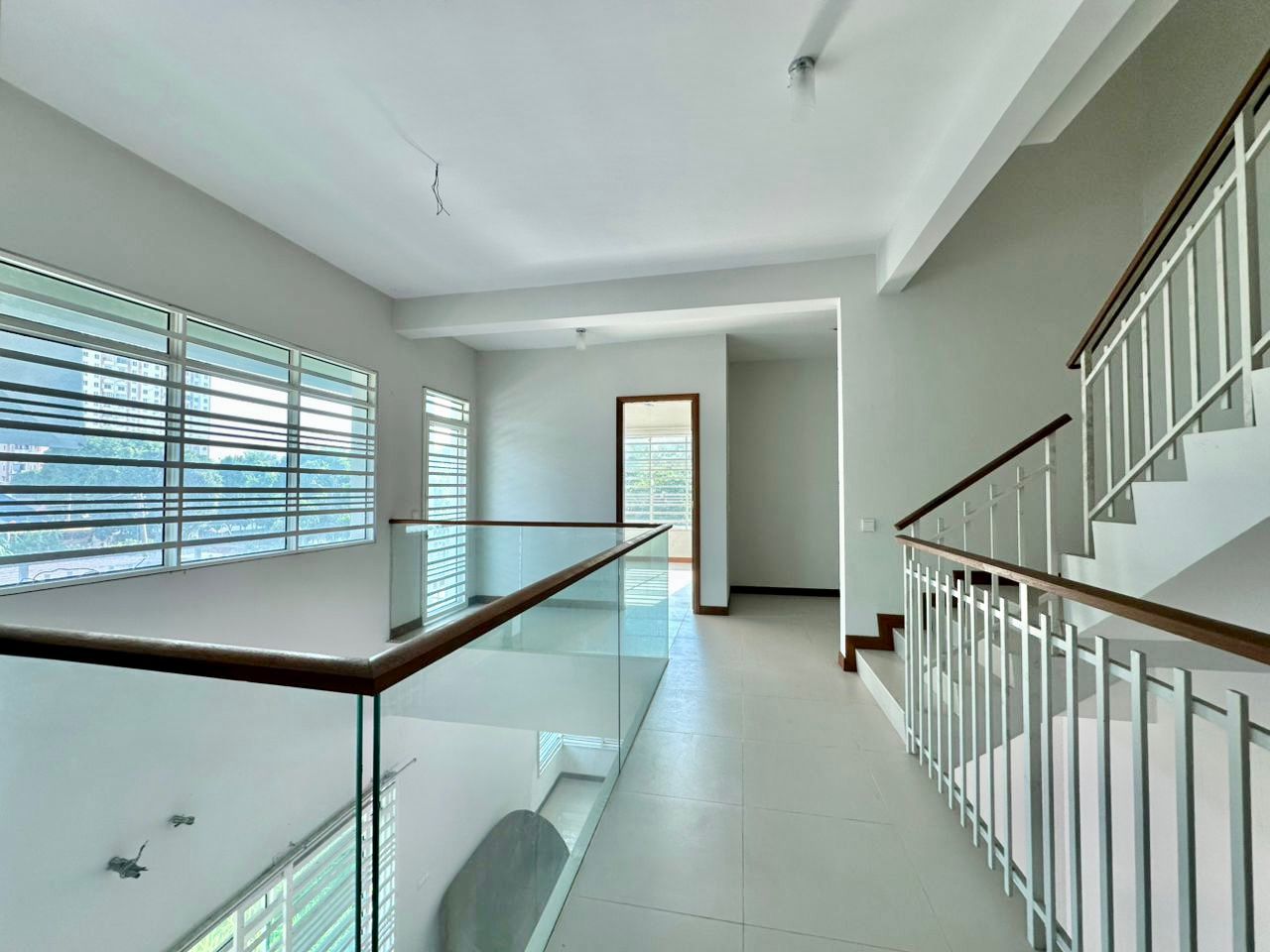 3 Sty Terrace Corner Bukit Dumbar Residence - photo 11