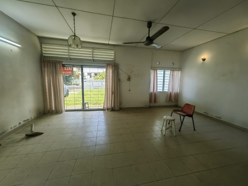 Tanjung Bunga 2 Storey Semi D, 3200sf - photo 2