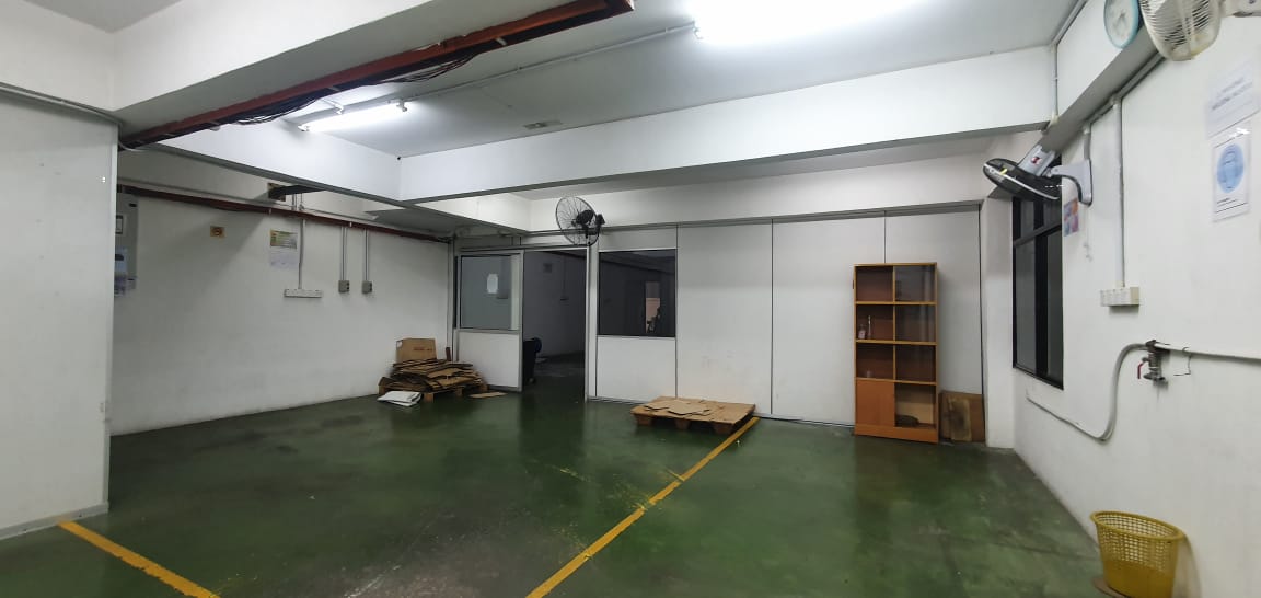Semi-D Factory IKS Juru Power Supplier 250 AMP - photo 12