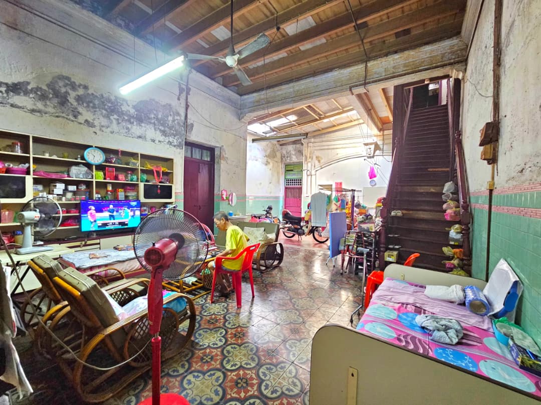 2 Sty Georgetown Prewar Shophouse 4000sf Core Zone - photo 6