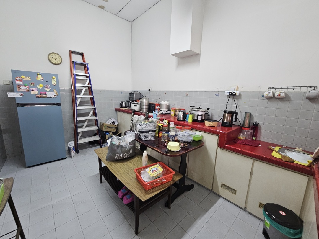 1 Sty Semi D Pulau Tikus Solok Air Rajah 3520sf - photo 4