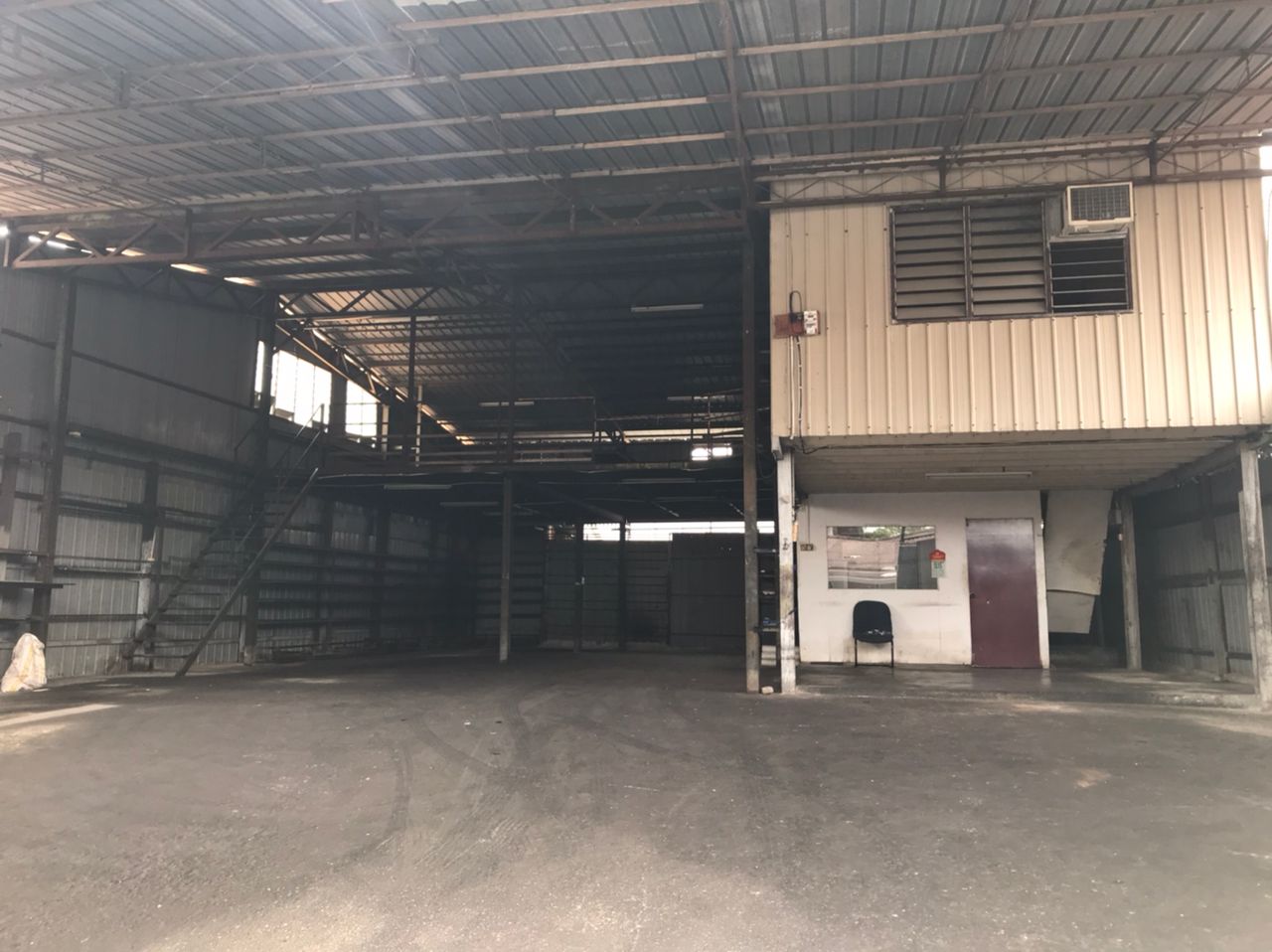 Light Industry Sungai Pinang factory Warehouse - photo 5