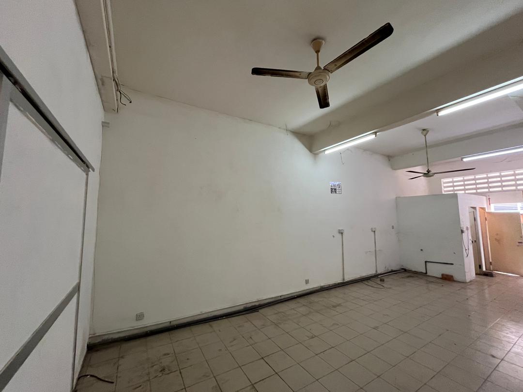 Georgetown Jalan Seang Tek 2 Storey Shop - photo 12