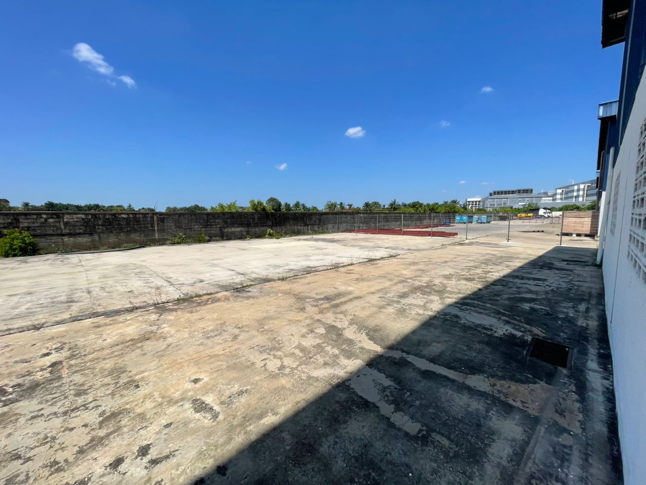 Kulim Lunas Warehouse Factory 64361sf Ceiling 30ft - photo 6