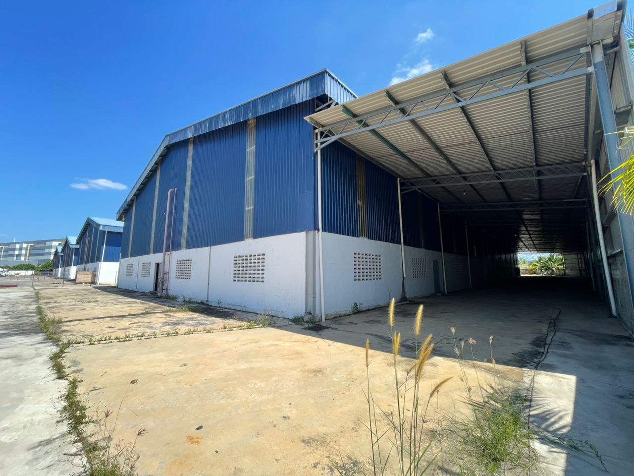 Kulim Lunas Warehouse Factory 64361sf Ceiling 30ft - photo 8