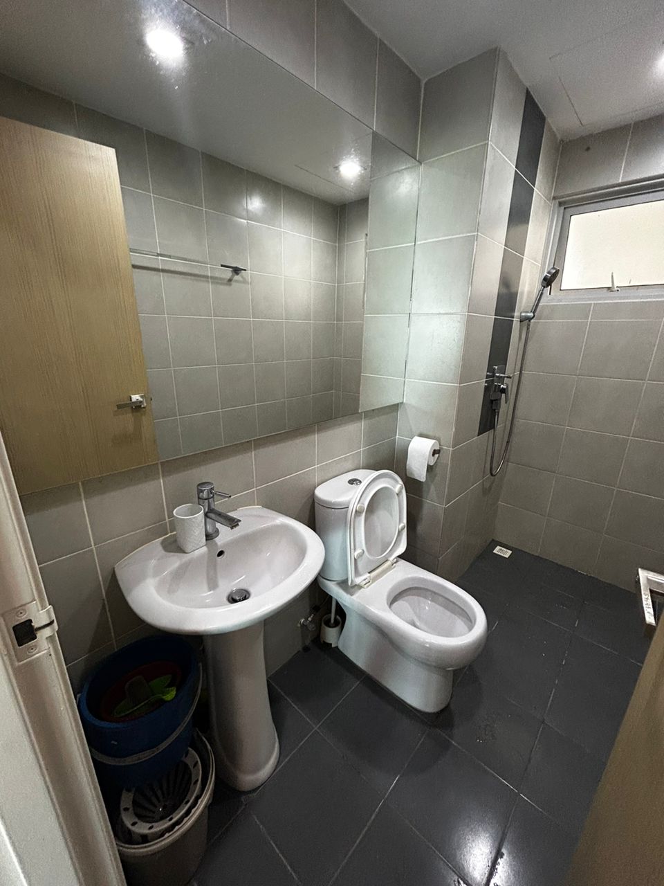 The Peak Residences High Floor Renovated - photo 10