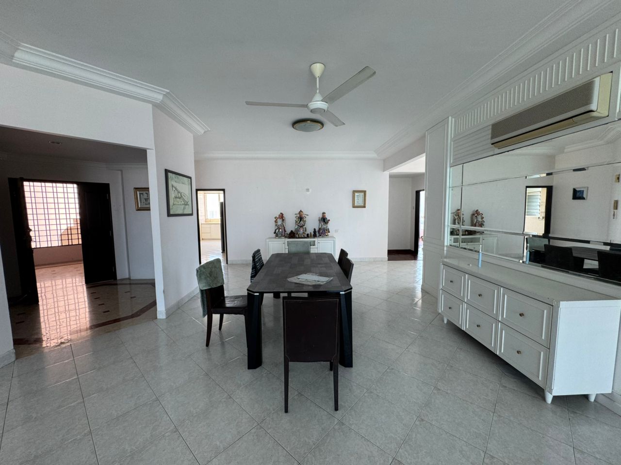Gurney Beach High Floor Gurney Drive 2600sf - photo 3
