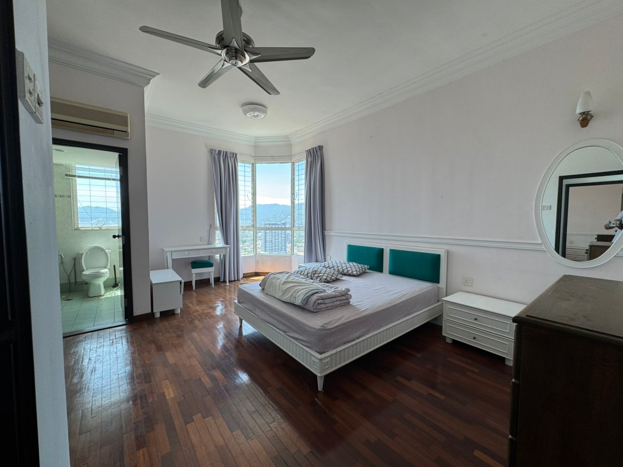 Gurney Beach High Floor Gurney Drive 2600sf - photo 6