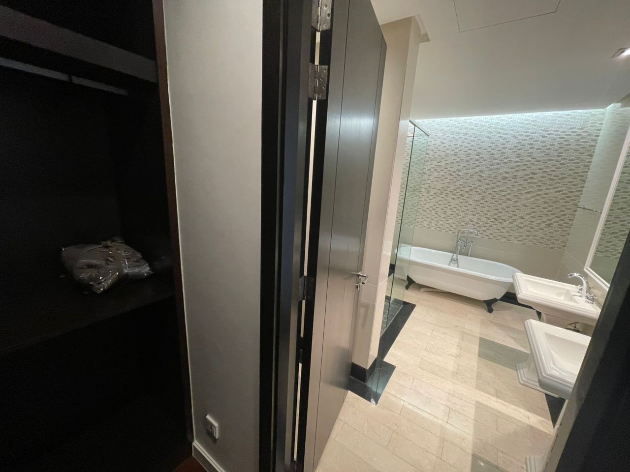 Andaman Quayside 2147sf Move In Condition - photo 10