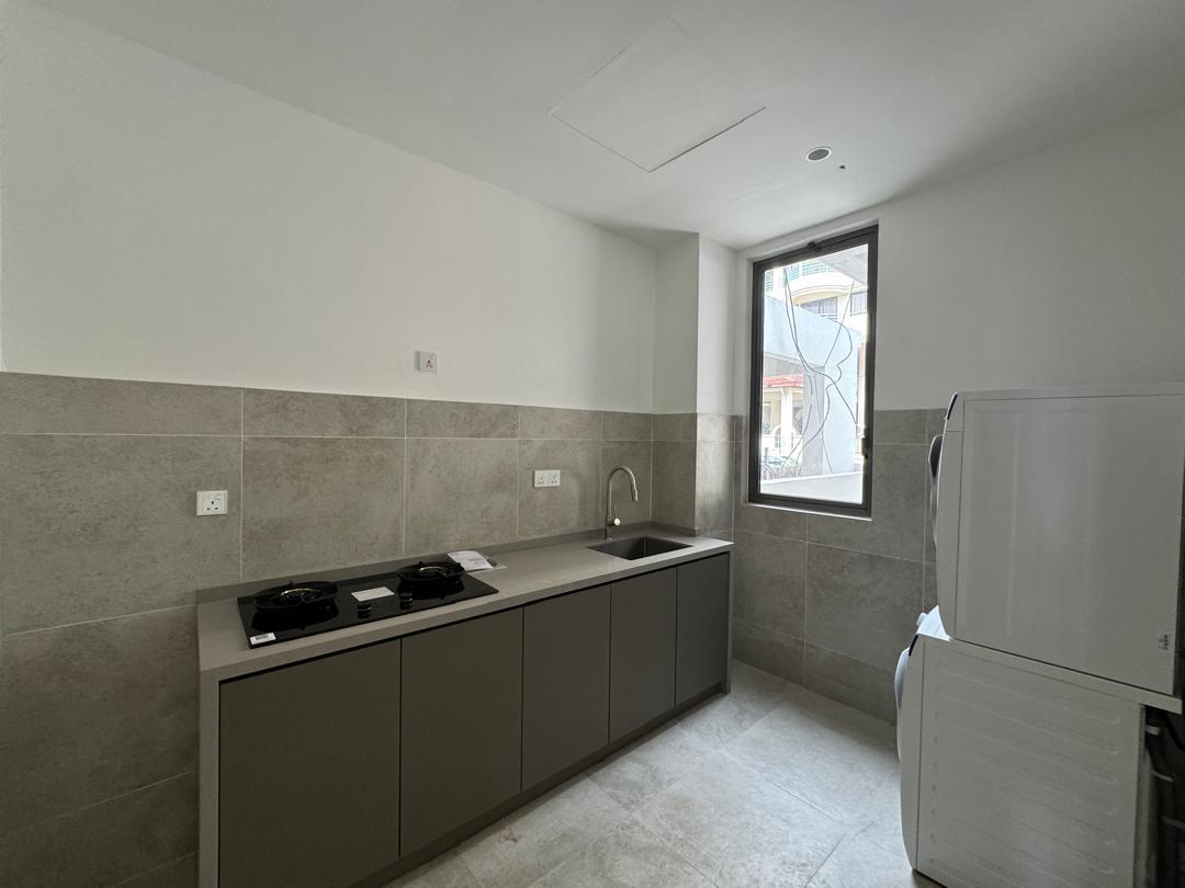 Hinai Height Brand New Duplex Townhouse - photo 9