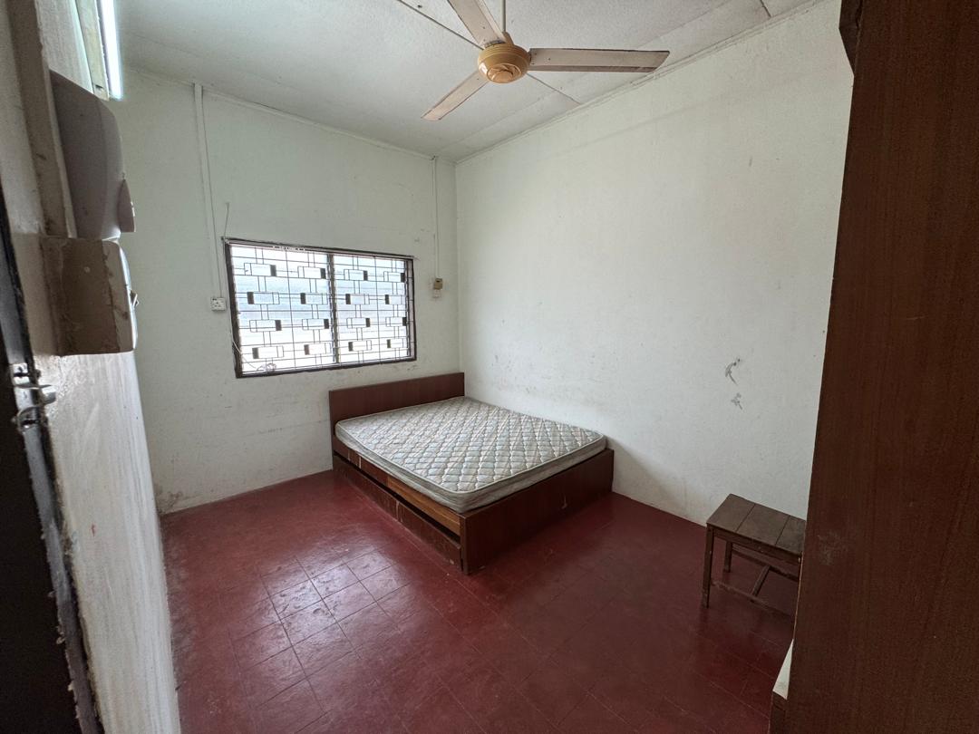 1 Sty Semi D Corner Chee Seng Garden Tanjung Bunga - photo 9