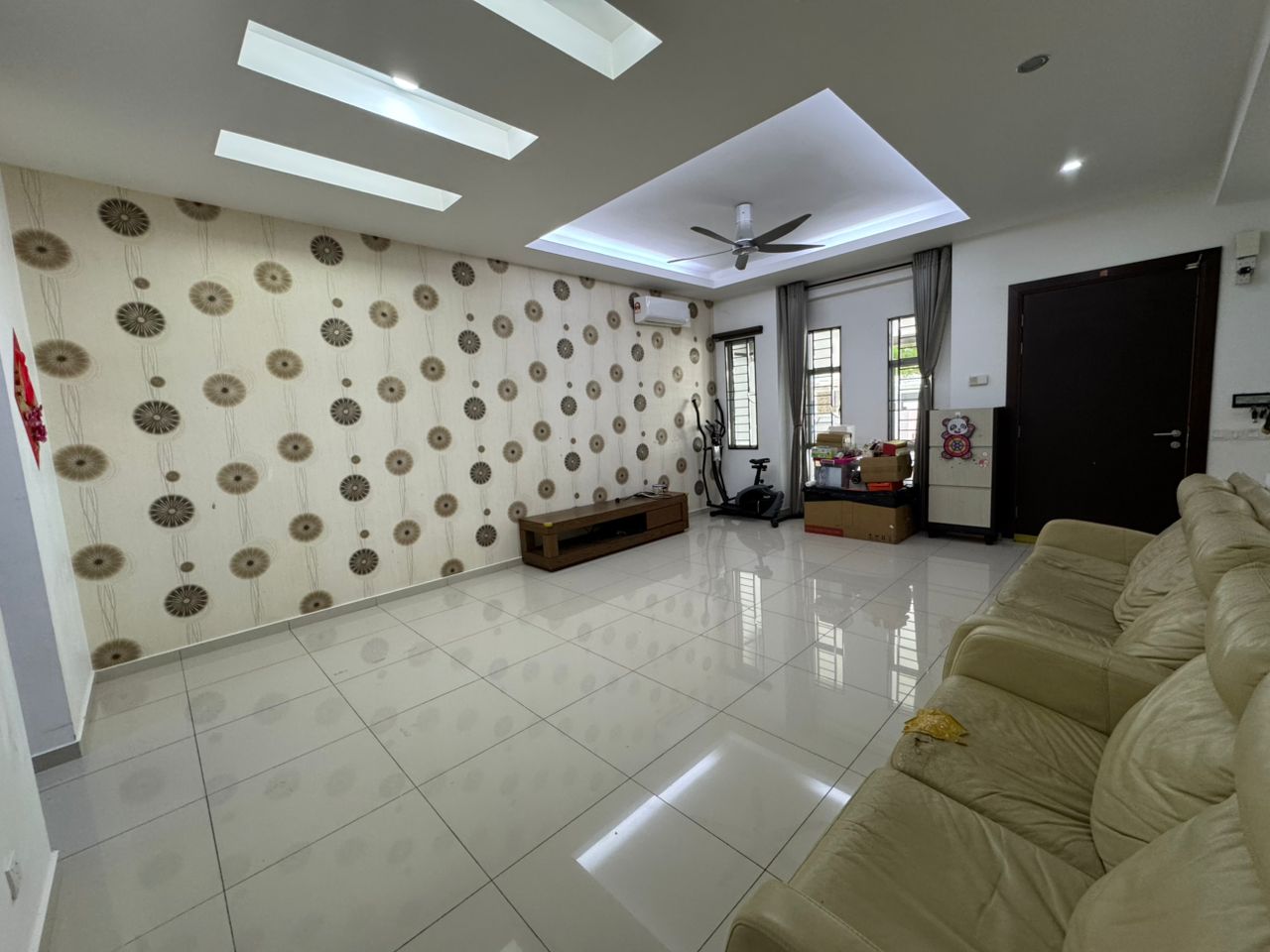 Setia Vista 2sty Terrace Gate Guarded Renovated - photo 2