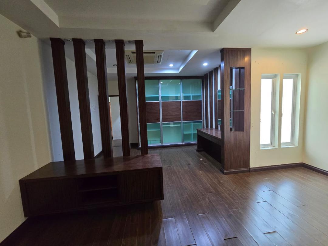 2Sty Semi Detached Pantai Jerjak Renovated Furnish - photo 2